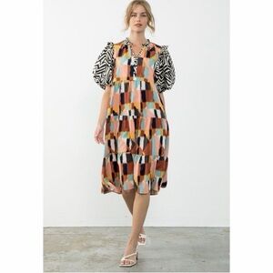 THML Colorful Zebra Print Tiered Maxi Dress Women's Size M Lined Puff Sleeves